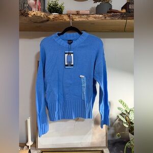 NWT Women’s GAP Bright Blue Ribbed Crewneck Sweater